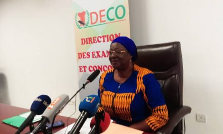Côte d’Ivoire : Conférence de presse de madame la directrice des examens et concours en prélude à l’annonce du taux de réussite  baccalauréat SESSION 2022