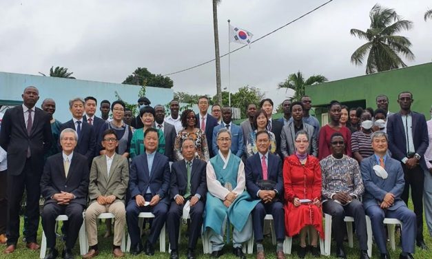 cérémonie de commémoration de la 77ème anniversaire de Gwangbokjeol/Le Chef de l’Etat  prône la dénucléarisation de la péninsule coréenne