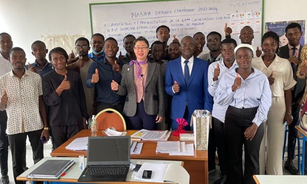 université Felix Houphouët Boigny d’Abidjan Cocody/La quatrième promotion du master en étude Coréenne fait sa rentrée