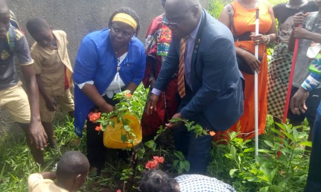 le Lions’s clubs  au secours  du groupe scolaire Agnissankoi 3ABC