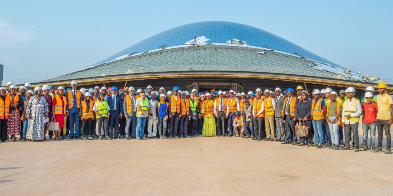 Visite sur le chantier du Parc des expositions d’Abidjan/ Le Premier Ministre Patrick Achi fier de l’édifice
