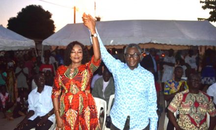 Depuis Assounvoue, madame Sanogo lance:  » Je souhaite que mon village prenne le train du développement du président Alassane Ouattara. »