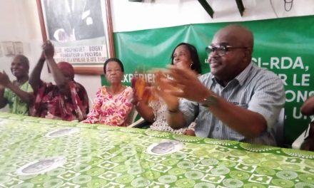 Toumodi/Confirmé maire par le Conseil d’Etat, Idrissa Koné accueilli par une liesse populaire
