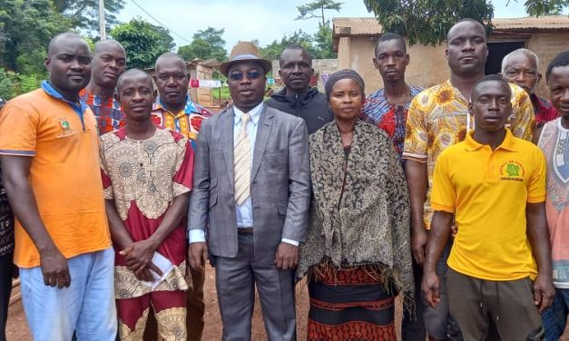 Awekro/Apres le passage du vent mortel, Léonard Kouassi soulage ses parents et les rassure de son soutien