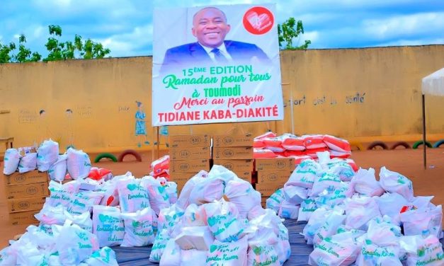 Toumodi/Ramadan Pour Tous – 15eme édition : Tidiane Kaba Diakite fait fort 30 tonnes de vivres a la population