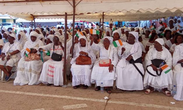 Marche des femmes à Grand-Bassam : Un héritage de résistance pour un message de paix