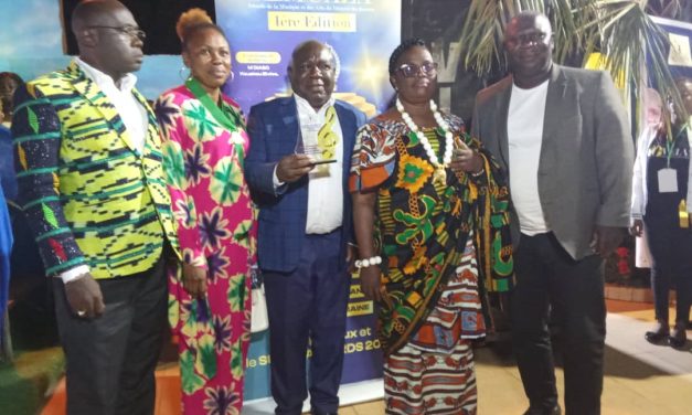 Amuaza 2025/ Le Prix d’Honneur décerné à Bini Daouda Ouattara