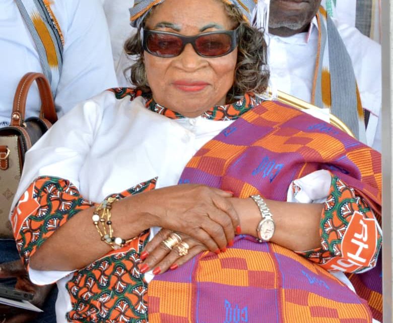 Toumodi pleure sa Reine-Mère/La vénérable Tamini Adjoua N’Go Louise s’en est allée