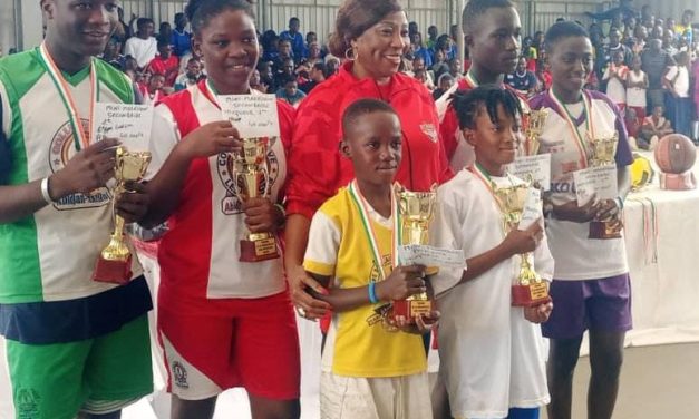 Football/ le maire Kandia Camara célèbre la jeunesse sportive à la finale du tournoi municipal d’Abobo