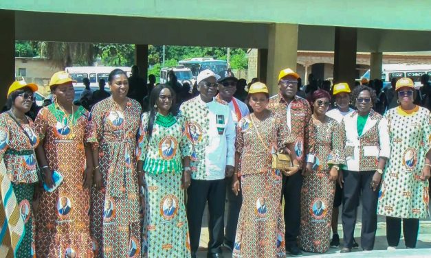 Côte d’Ivoire: Meeting de clôture de la Campagne Présidentielle a Raviart