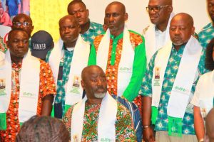 Côte d’Ivoire : Les artisans du bois plaident pour un dialogue national